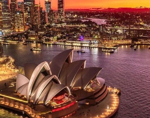 “Why Australia Banned Social Media for Teens—A Deep Dive Into the Controversy